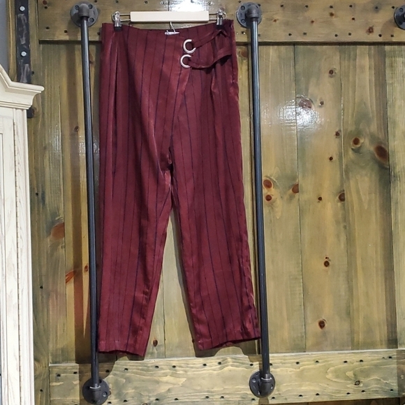 J.O.A. MAROON STRIPED HIGH WAIST WIDE LEG PANTS - Picture 1 of 12